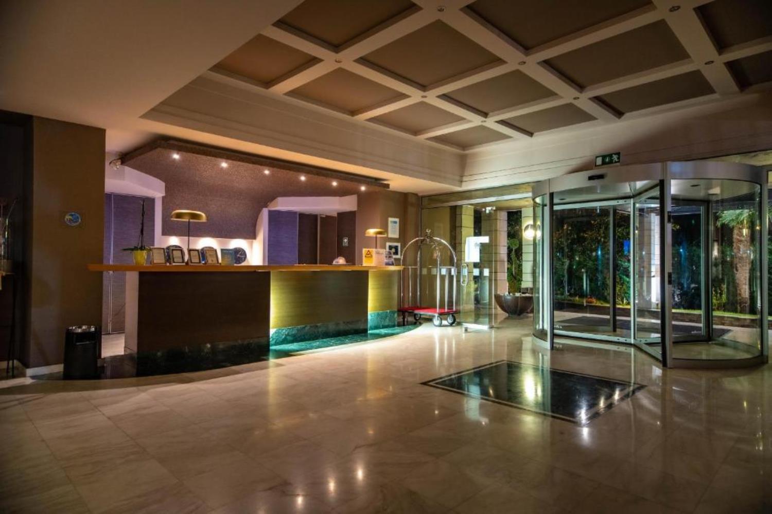 Dion Palace Beauty & Spa Hotel lobi